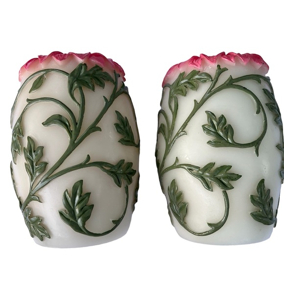 Other - 2 Flameless candle wrapper in green ivy